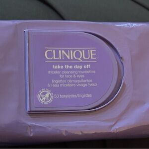 Clinique Makeup Remover Wipes